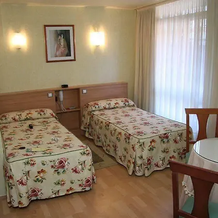 Bedoya Отель *